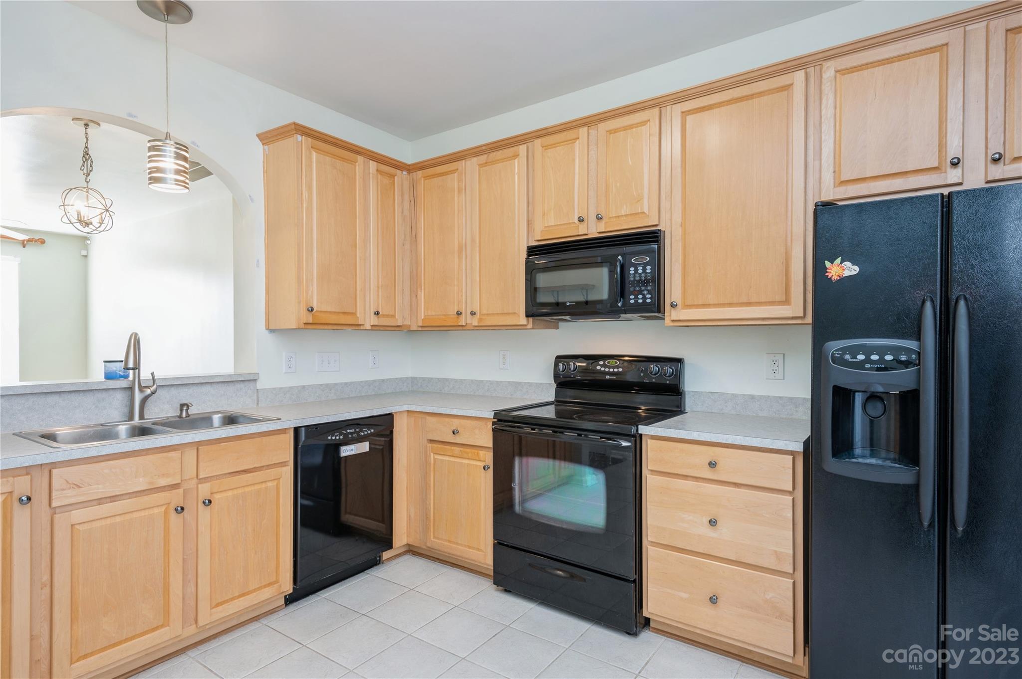 Ridge Pointe - Residential