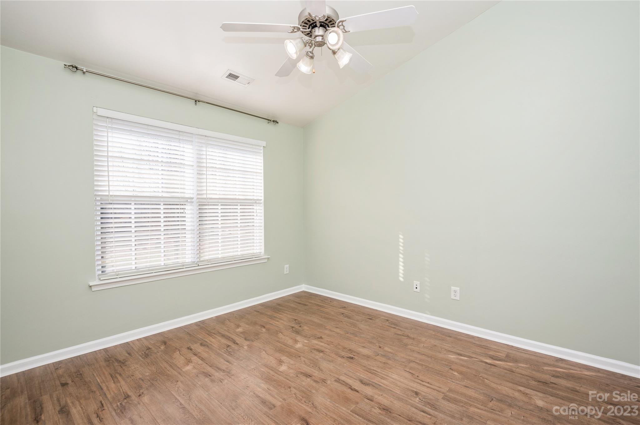 Ridge Pointe - Residential