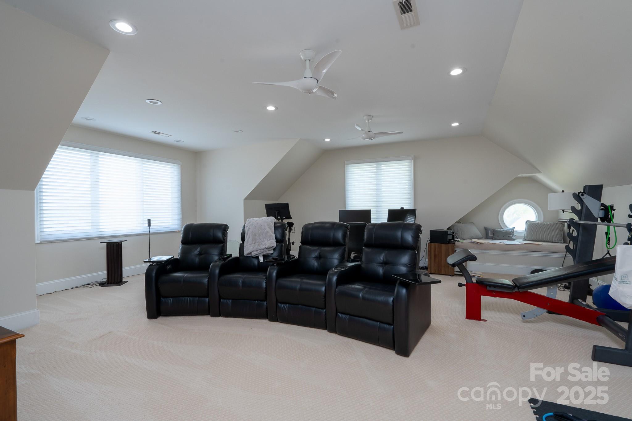 Uwharrie Point - Residential