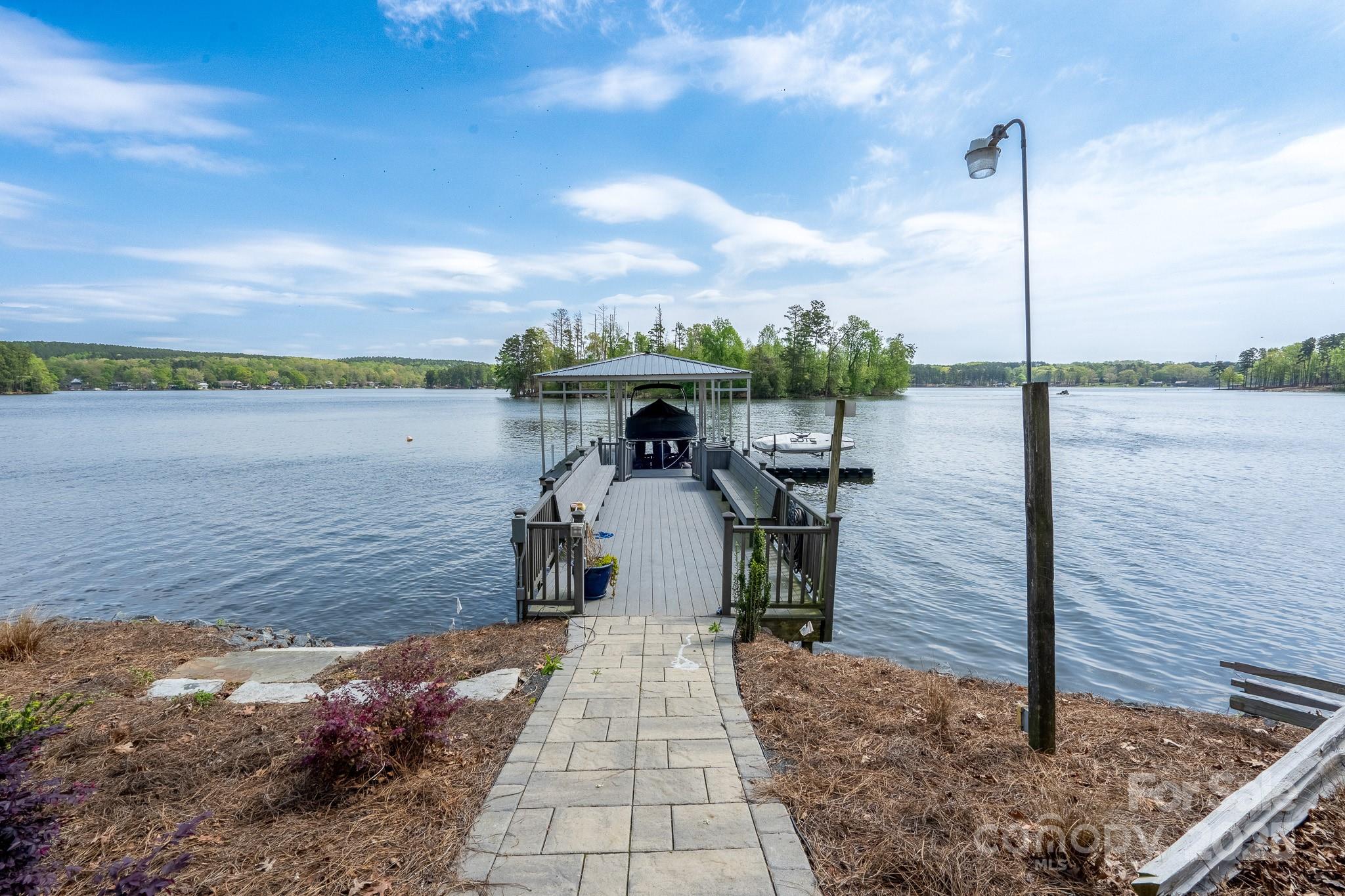 Uwharrie Point - Residential