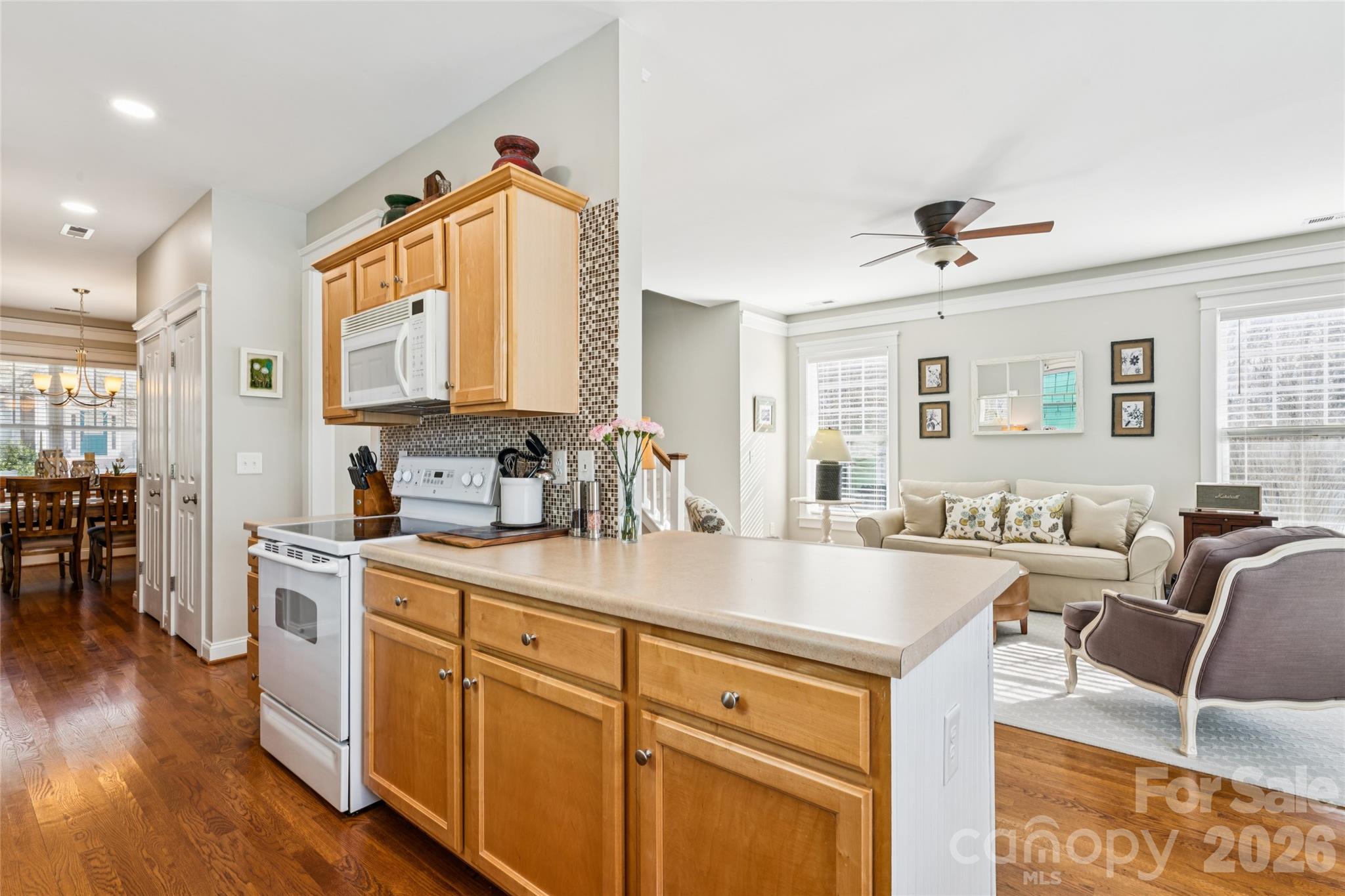 6748 Park Meadows Place