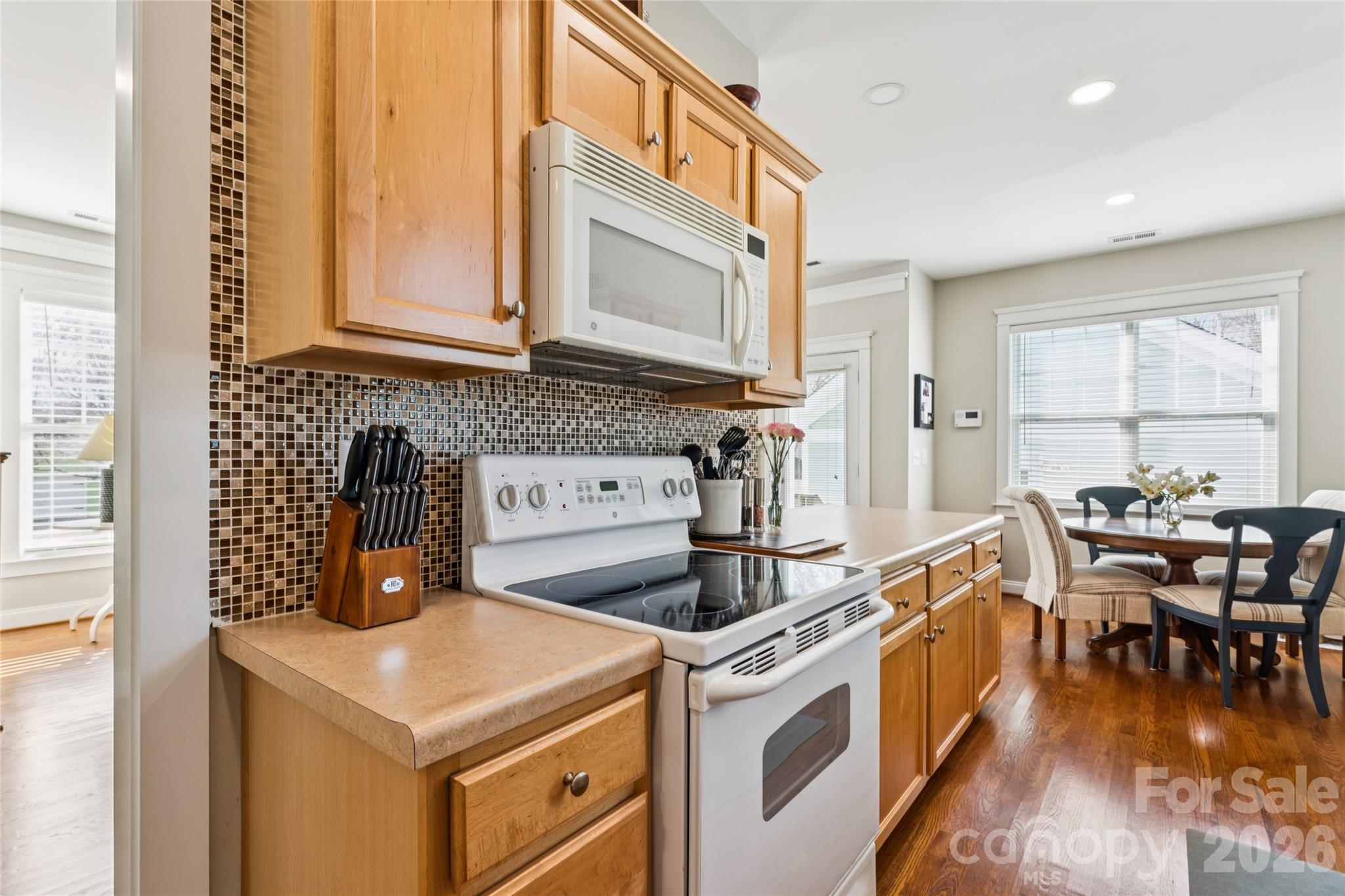 6748 Park Meadows Place