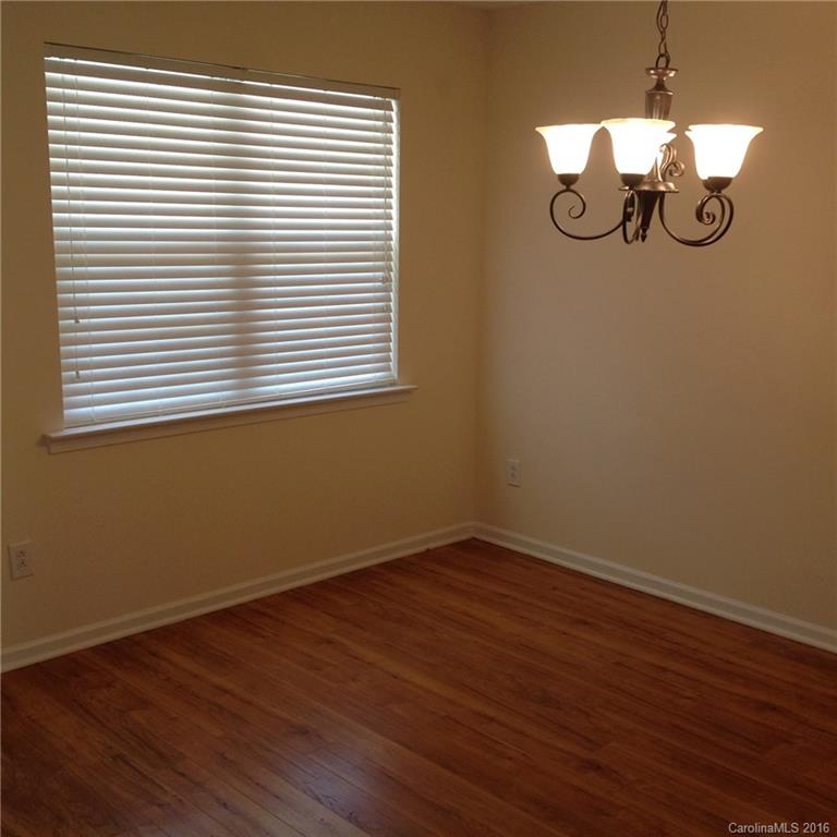 adams bluff - Residential Lease