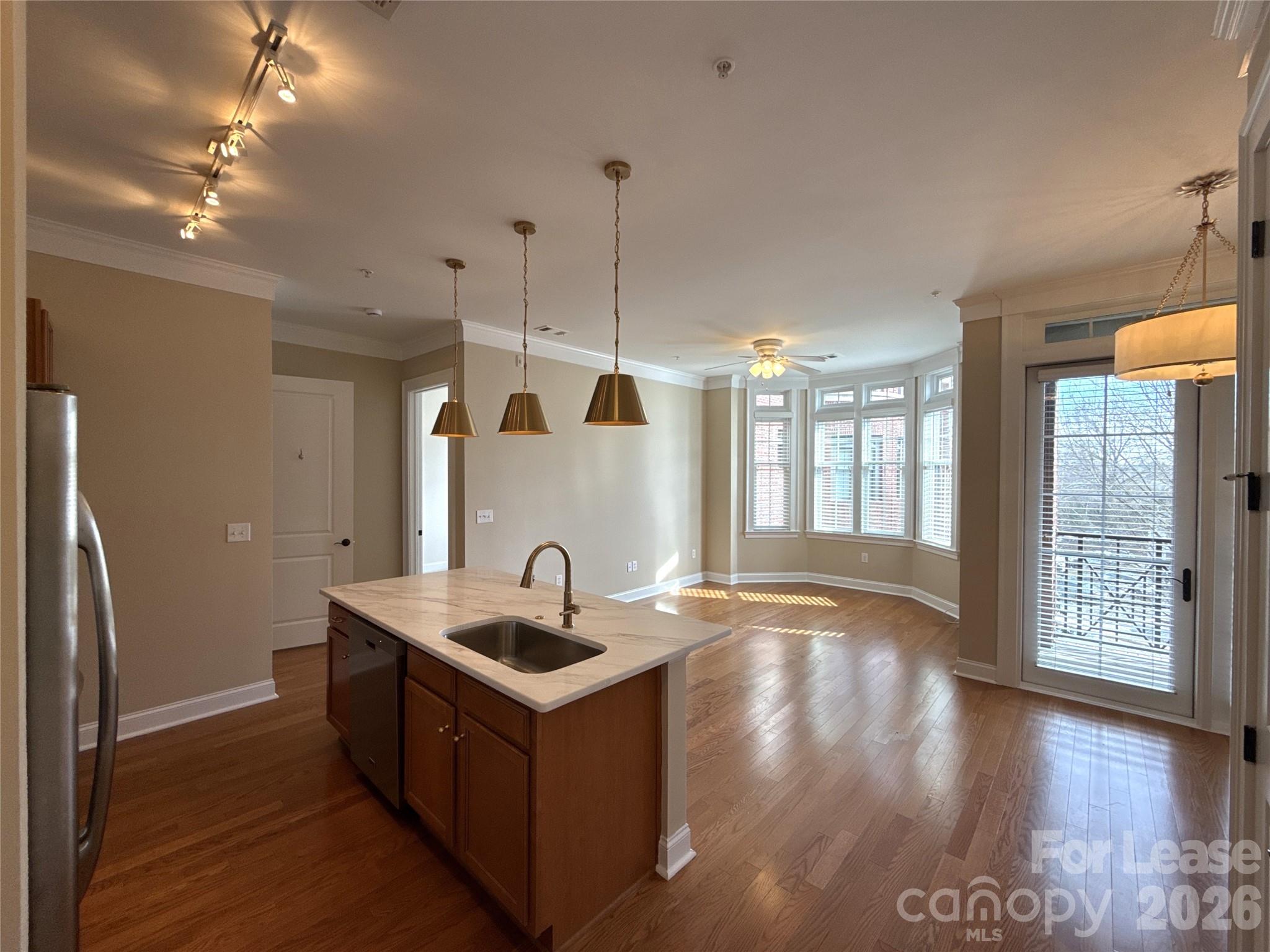 2810 Selwyn Avenue 308