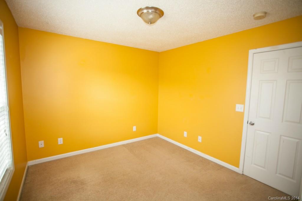 Steele Meadows - Residential