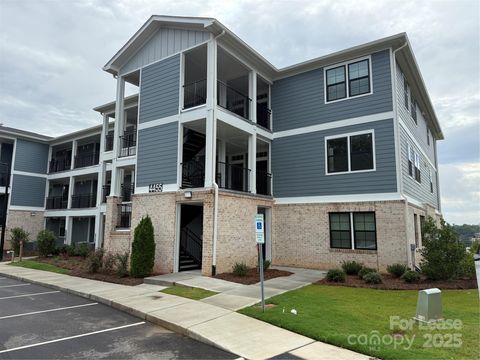Photo of 4455 Reed Creek Drive #101, Sherrills Ford, NC 28673 (MLS # 4292666)