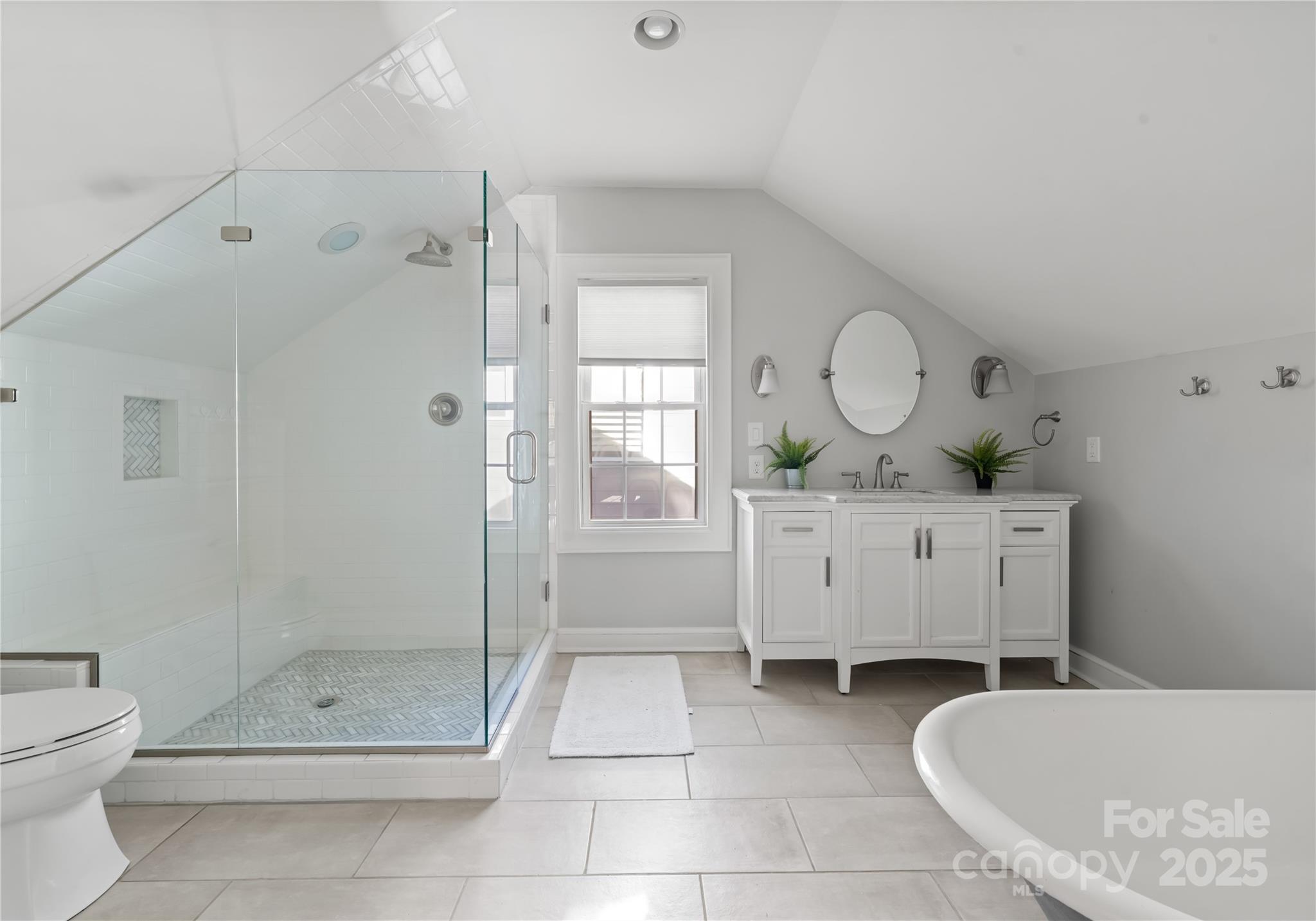 The Arts District - Residential