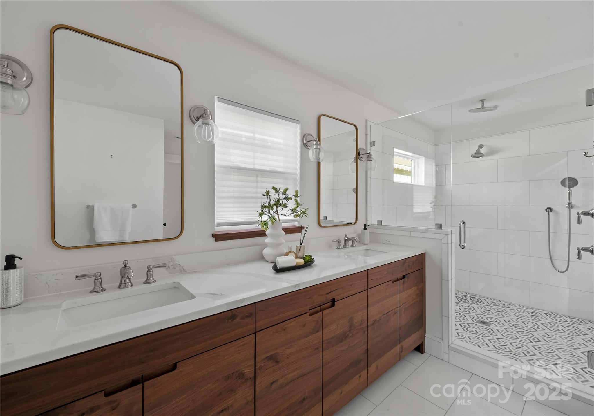 The Arts District - Residential