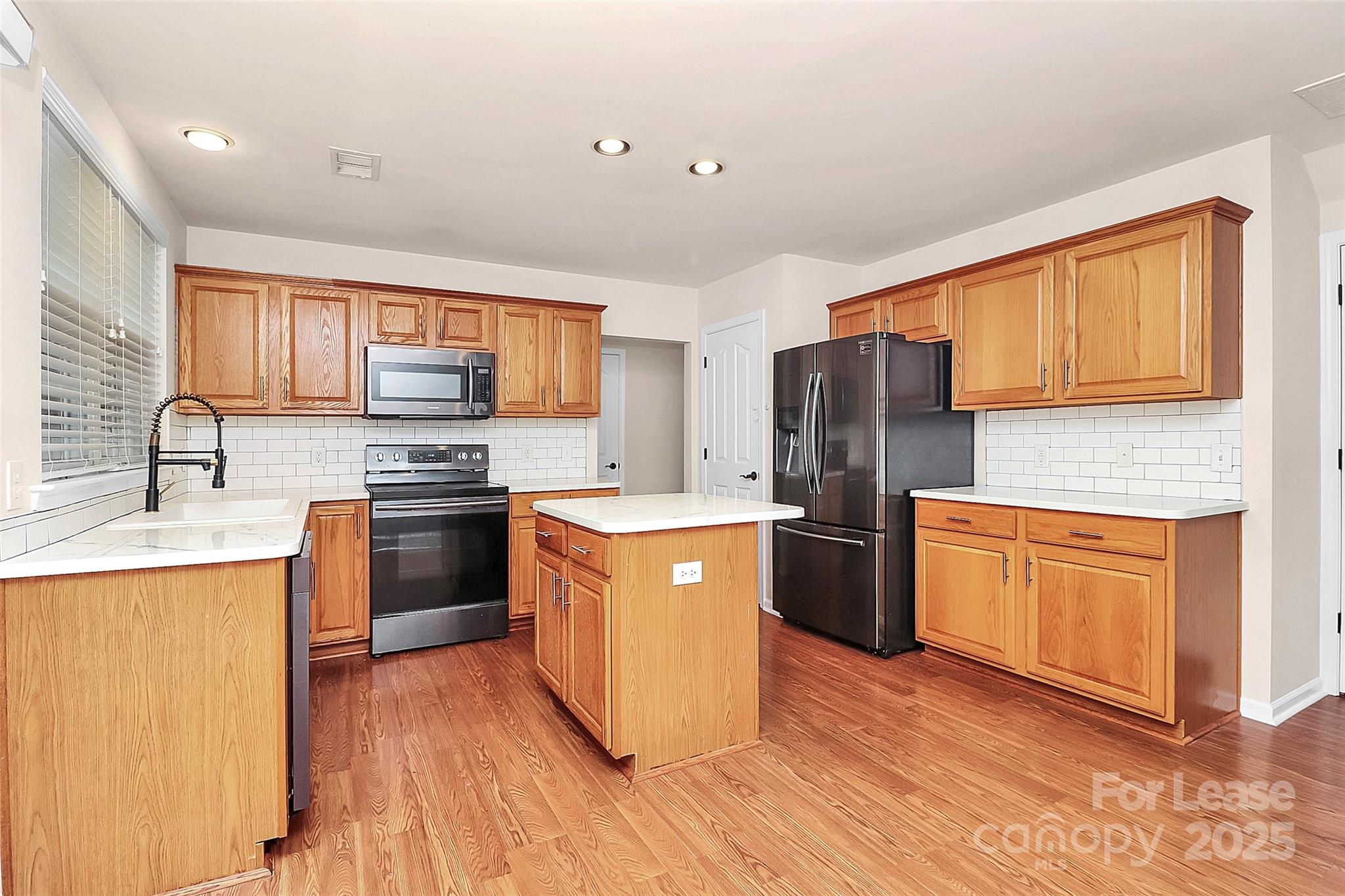 Victoria Bay - Residential Lease
