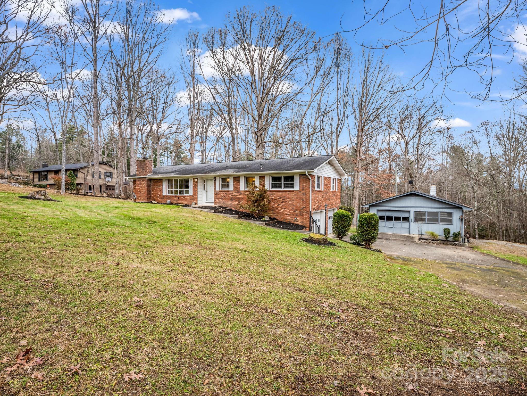 136 Old Tanglewood Trail