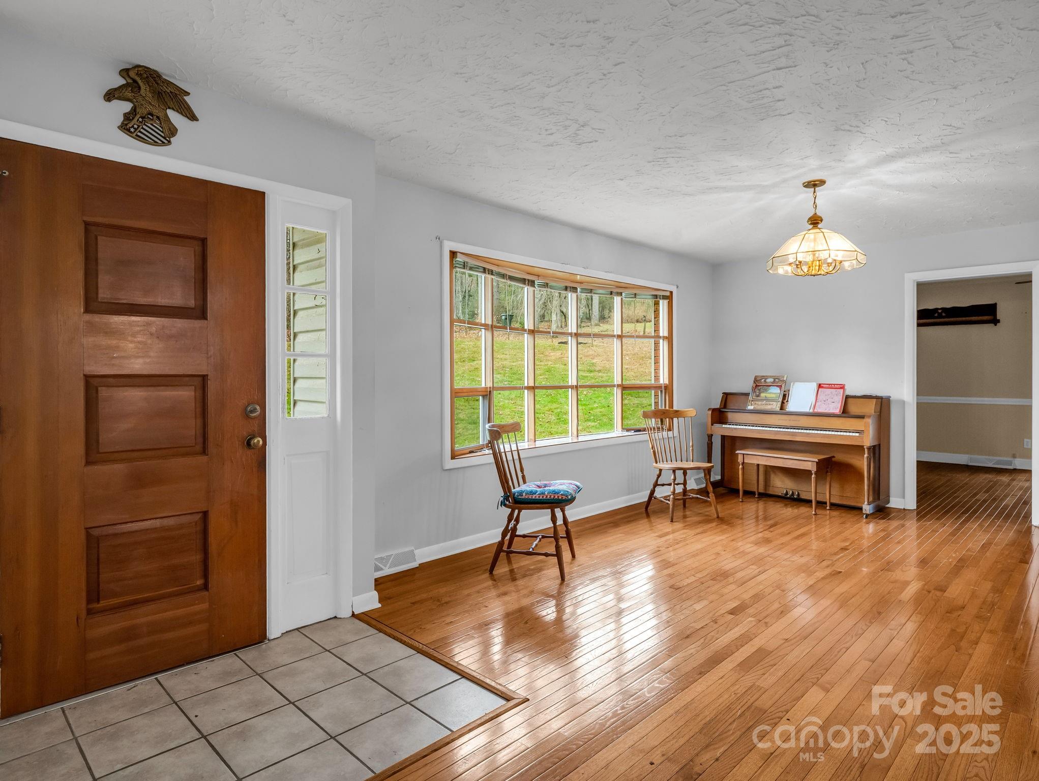 136 Old Tanglewood Trail