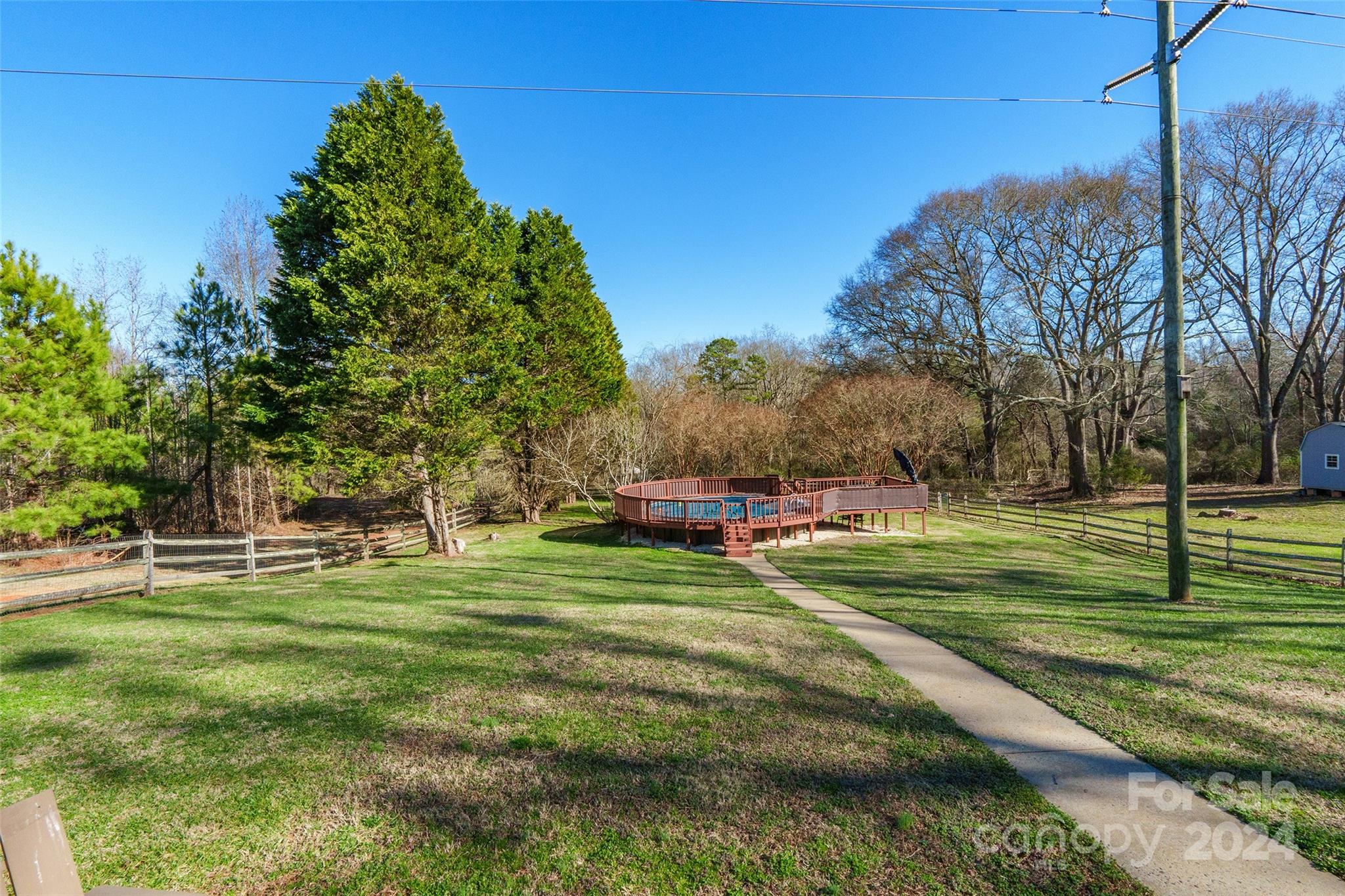 Lawrence Acres - Residential