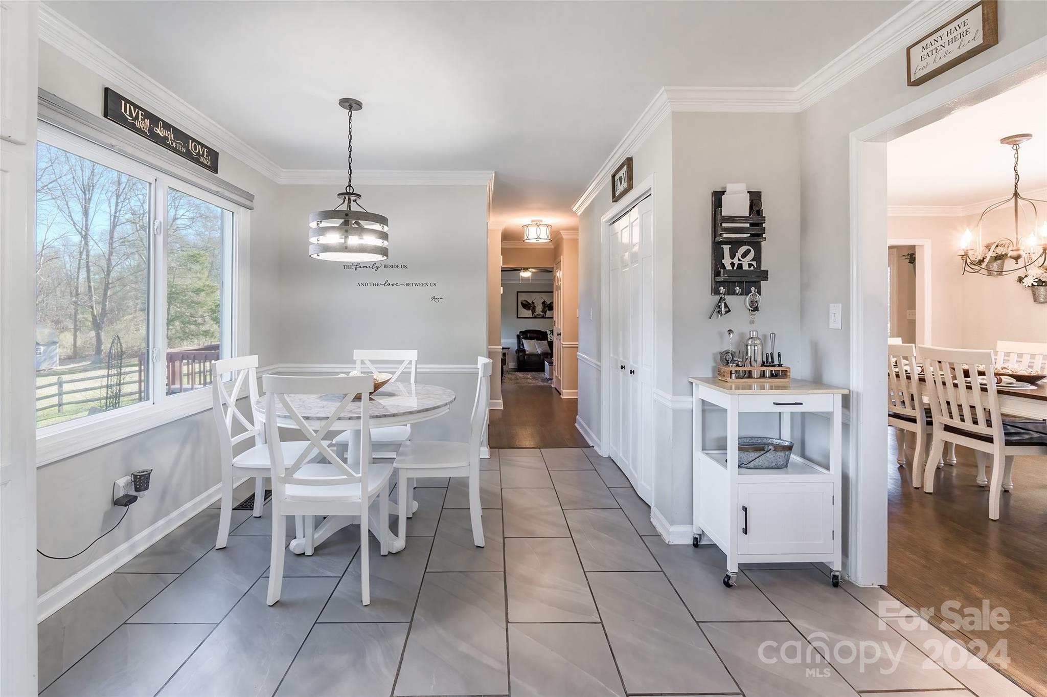 Lawrence Acres - Residential