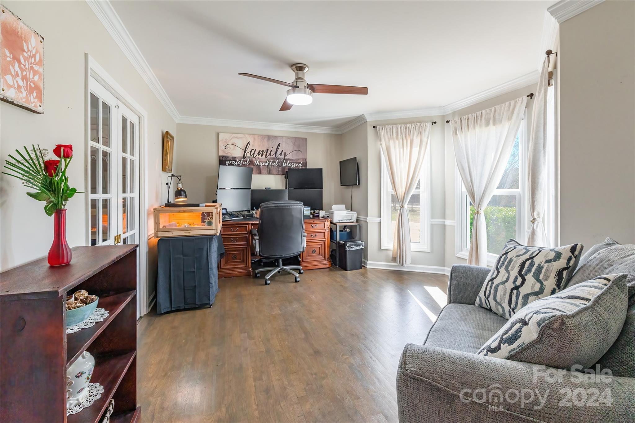 Lawrence Acres - Residential