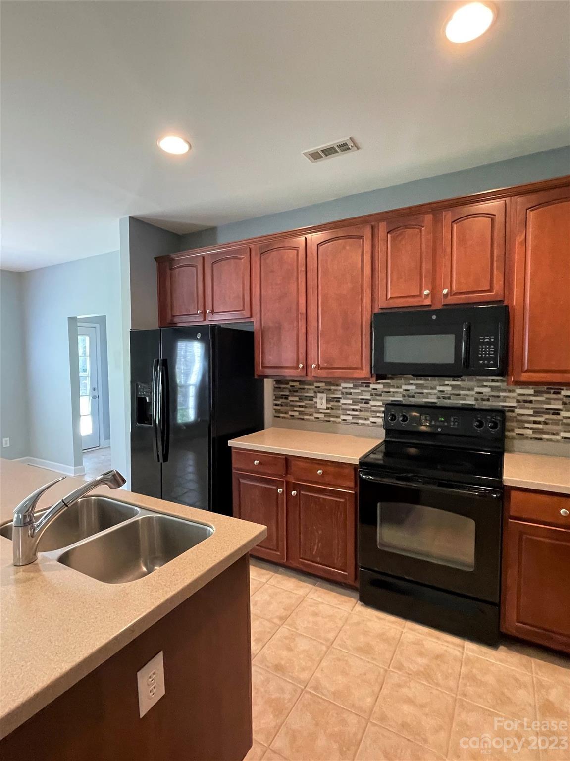 Chadwyck At Regent Park - Residential Lease