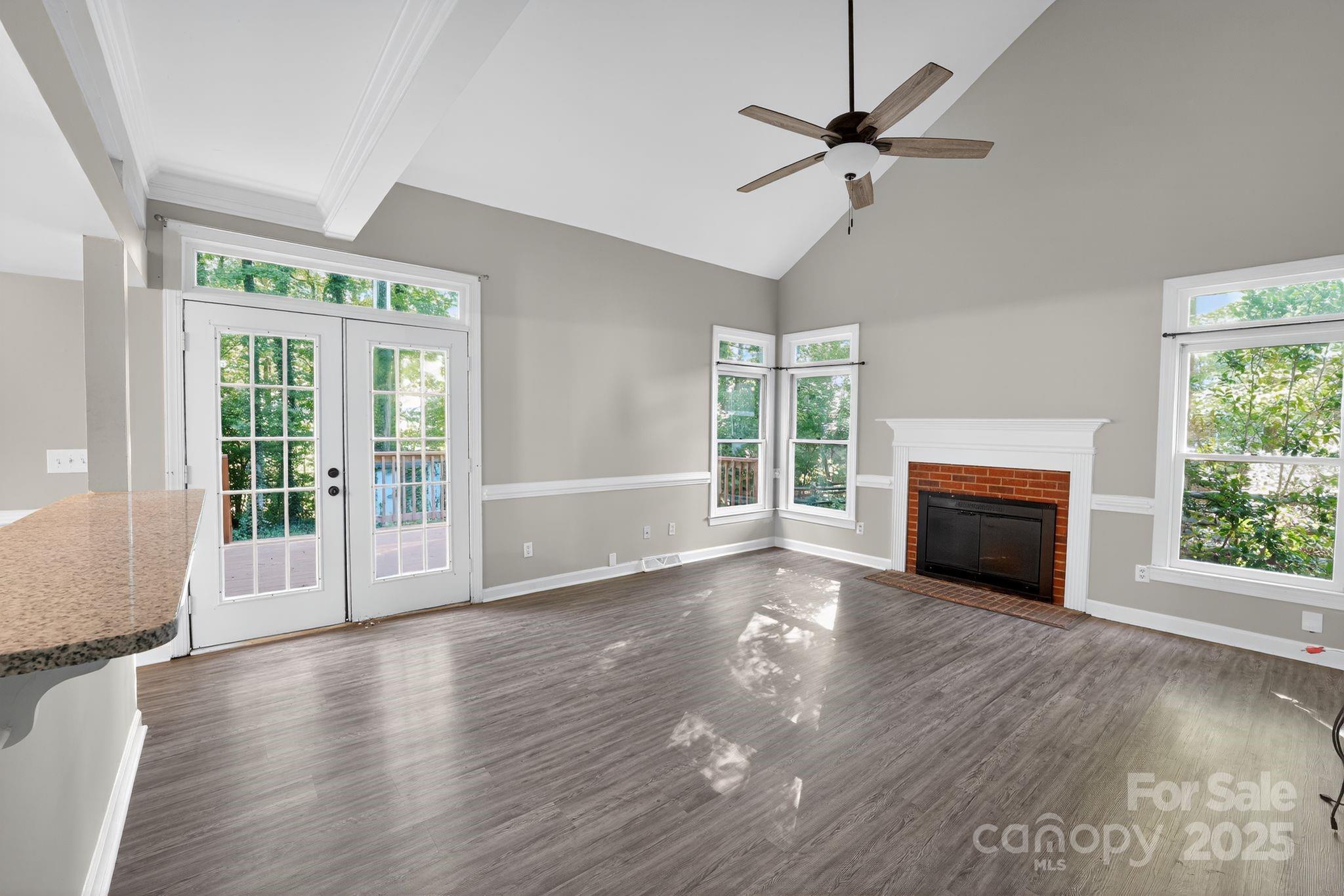 9238 Heritage Woods Place