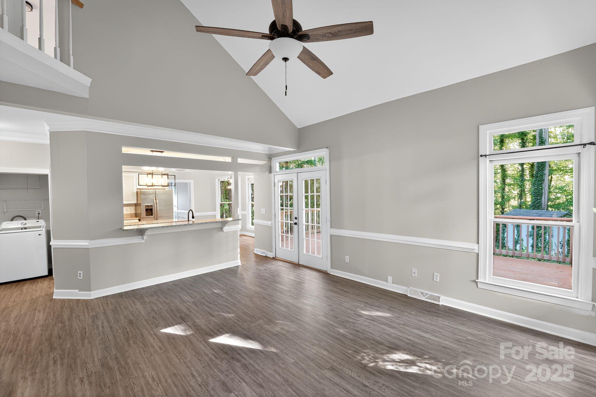 9238 Heritage Woods Place