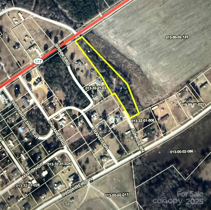 Looking for affordable land to build your dream home on? Come on down to Wallace, SC where you'll find the perfect 2.64 acre lot.  The lot is connected to county water, but a septic system will need to be done.  No perc test on file.