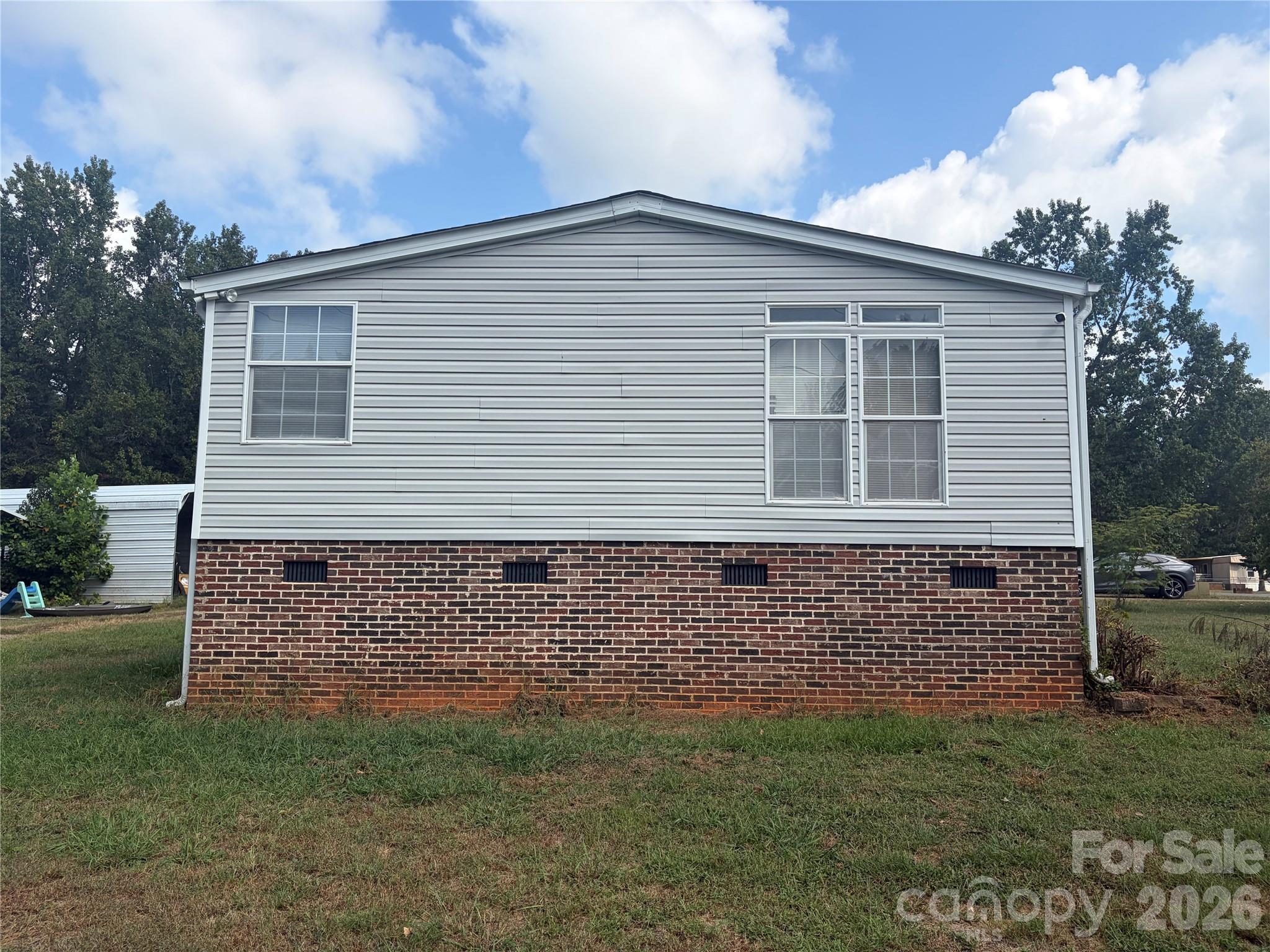 4009 Chestnut Woods Drive