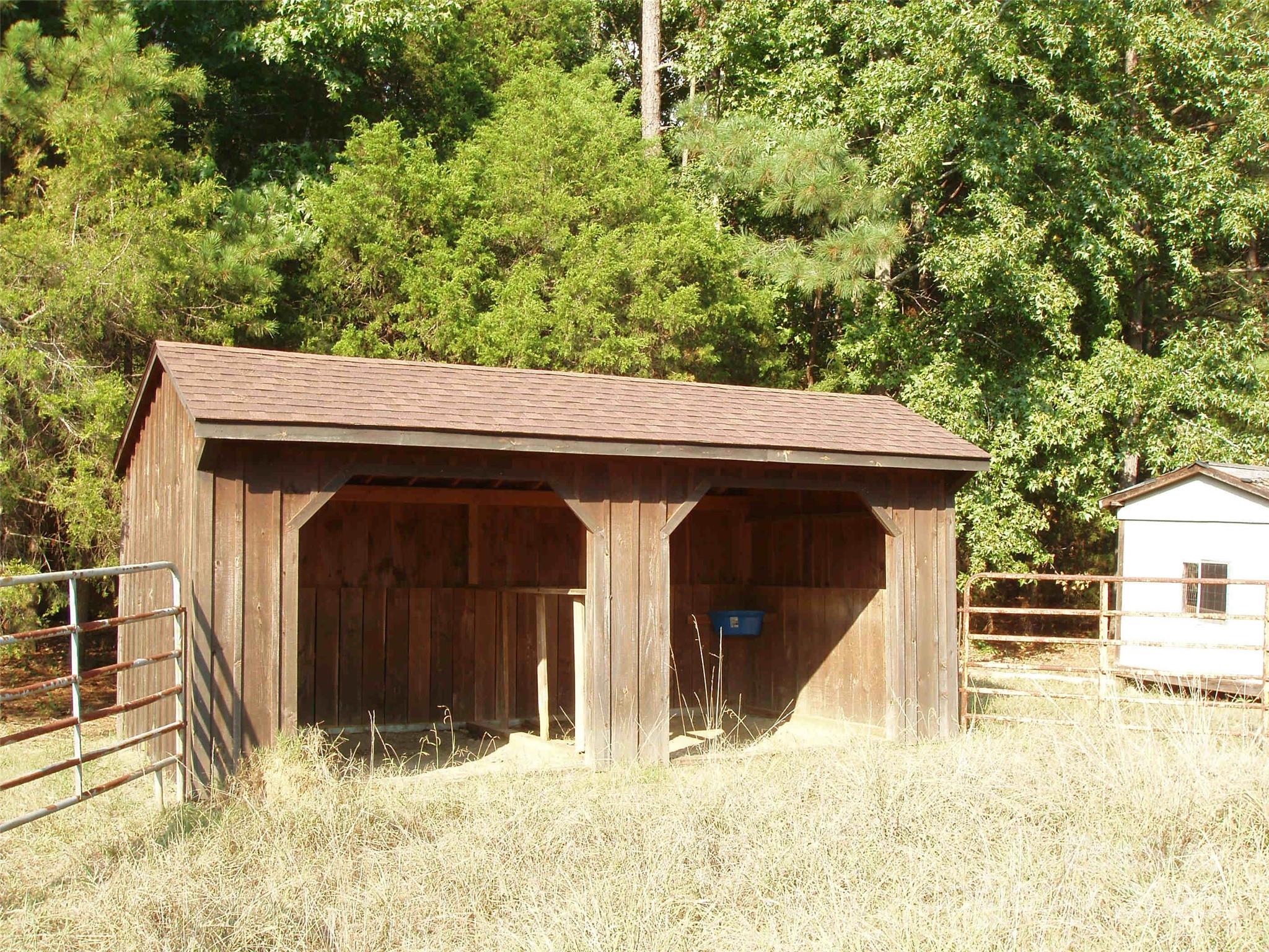 3805 Hwy 324 Road