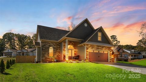 137 Maplewood Court Hudson NC 28638