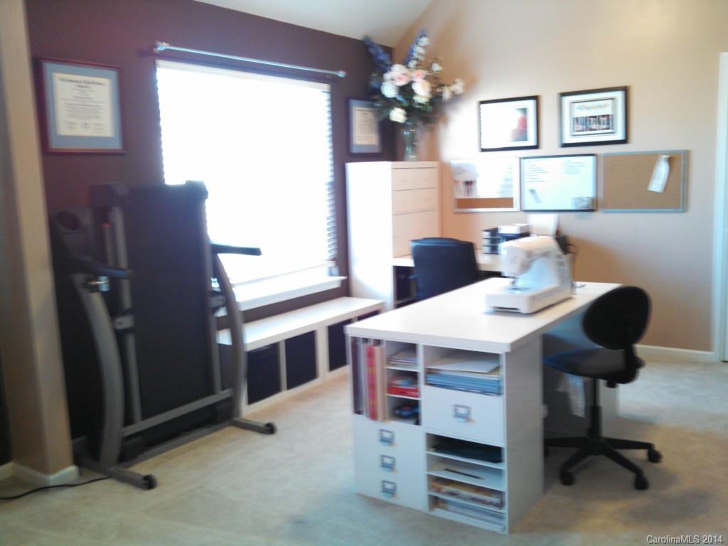 Curtis Pond - Residential