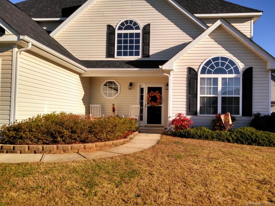 Great home for entertaining. Open Plan w/ plenty of natural light. Sunken living room, keeping room w/ fireplaces, lg. formal dining rm. Kitchen w/ movable center island, raised bar countertop & bay like-window breakfast area for casual dining. Guest suite down. Huge master up w/large sitting area. Spa-like master bath w/executive height cabinets, custom vanity w/tower, vessel sinks & designer faucets. Private, fenced backyard w/extended patio, French drain & mulched play area. New Roof in 2013.