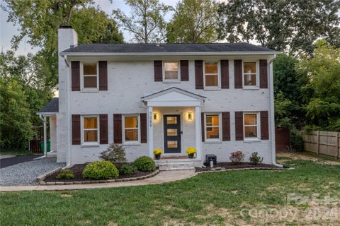 Photo of 7055 Crossridge Road, Charlotte, NC 28214 (MLS # 4431183)