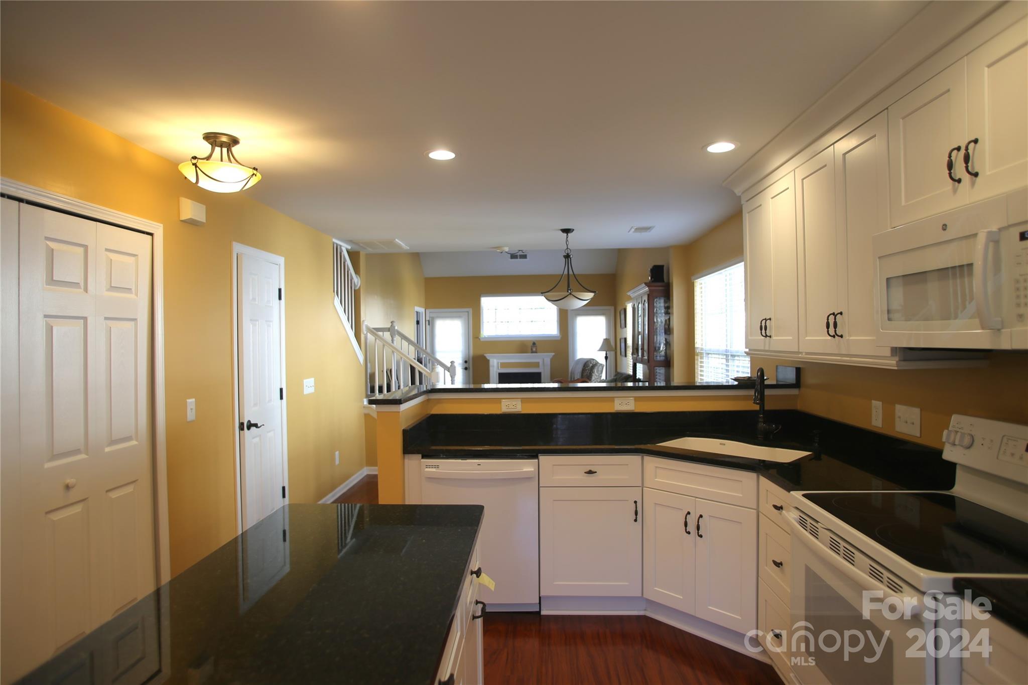 The Townes at Old Stone Crossing - Residential