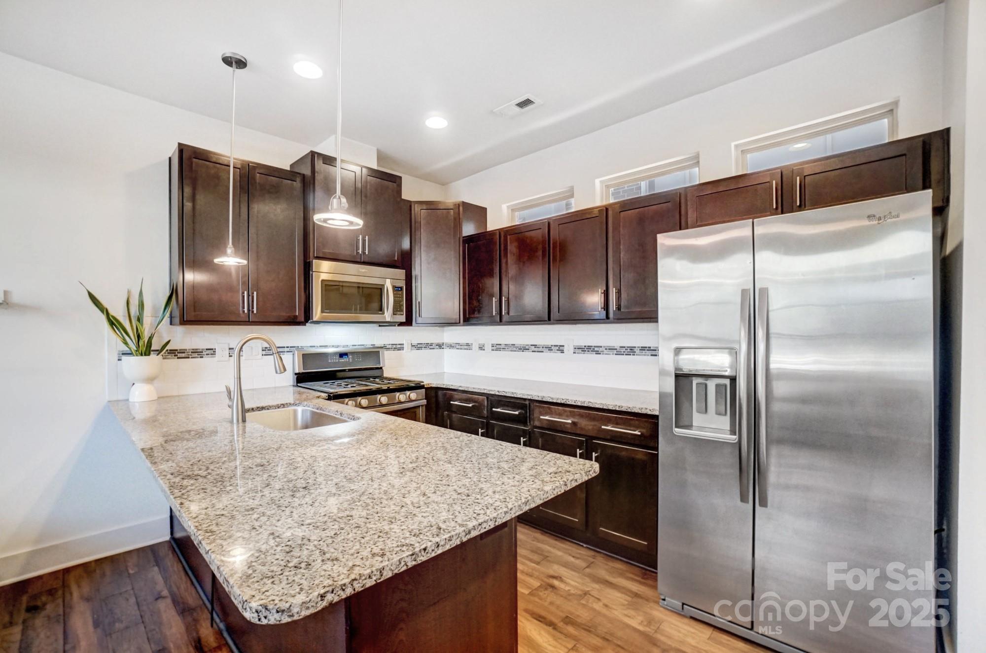 Steel Gardens - Residential