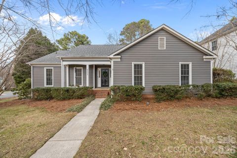 4326 Saxonbury Way Charlotte NC 28269