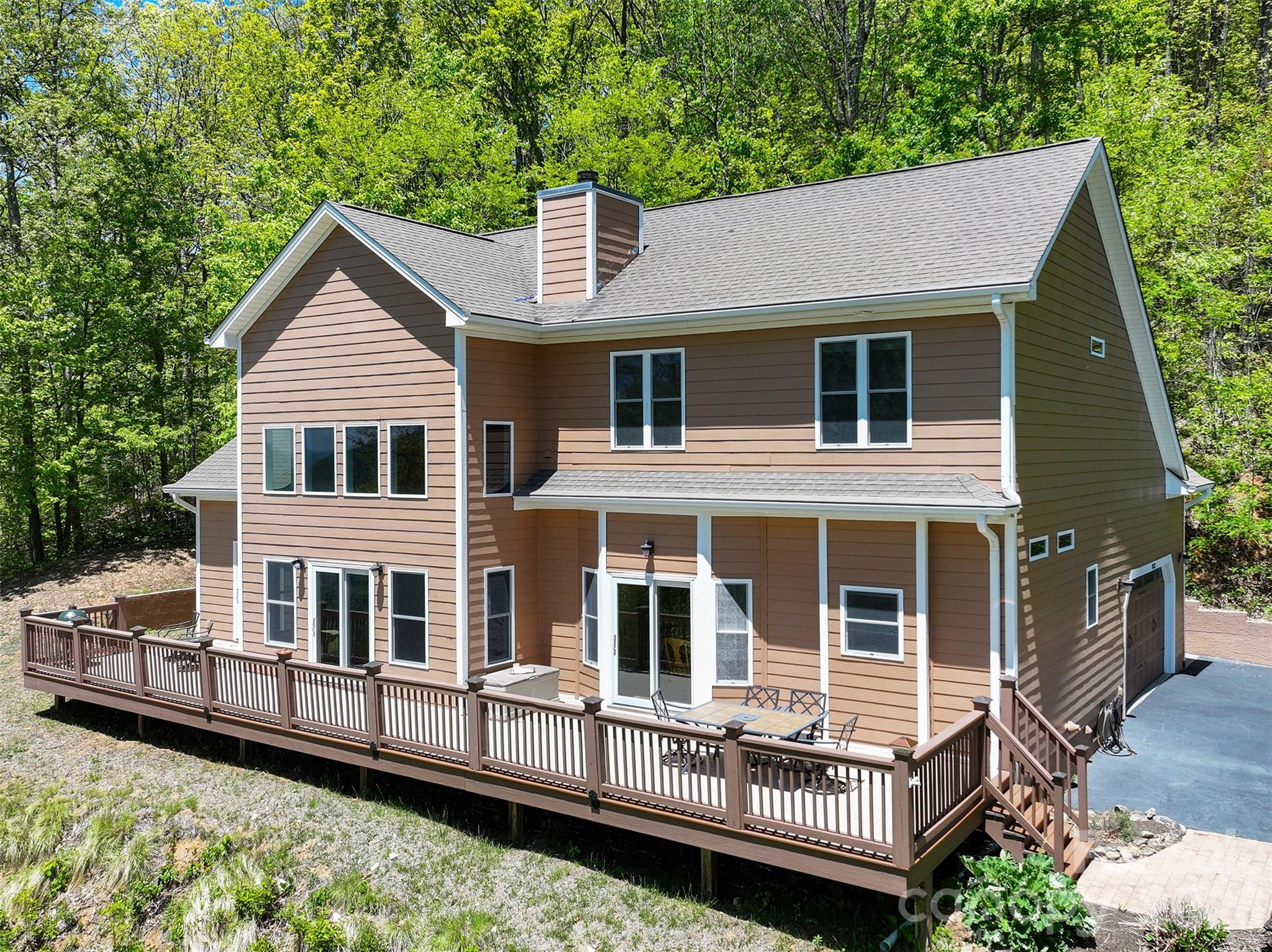1033 Presidential Drive