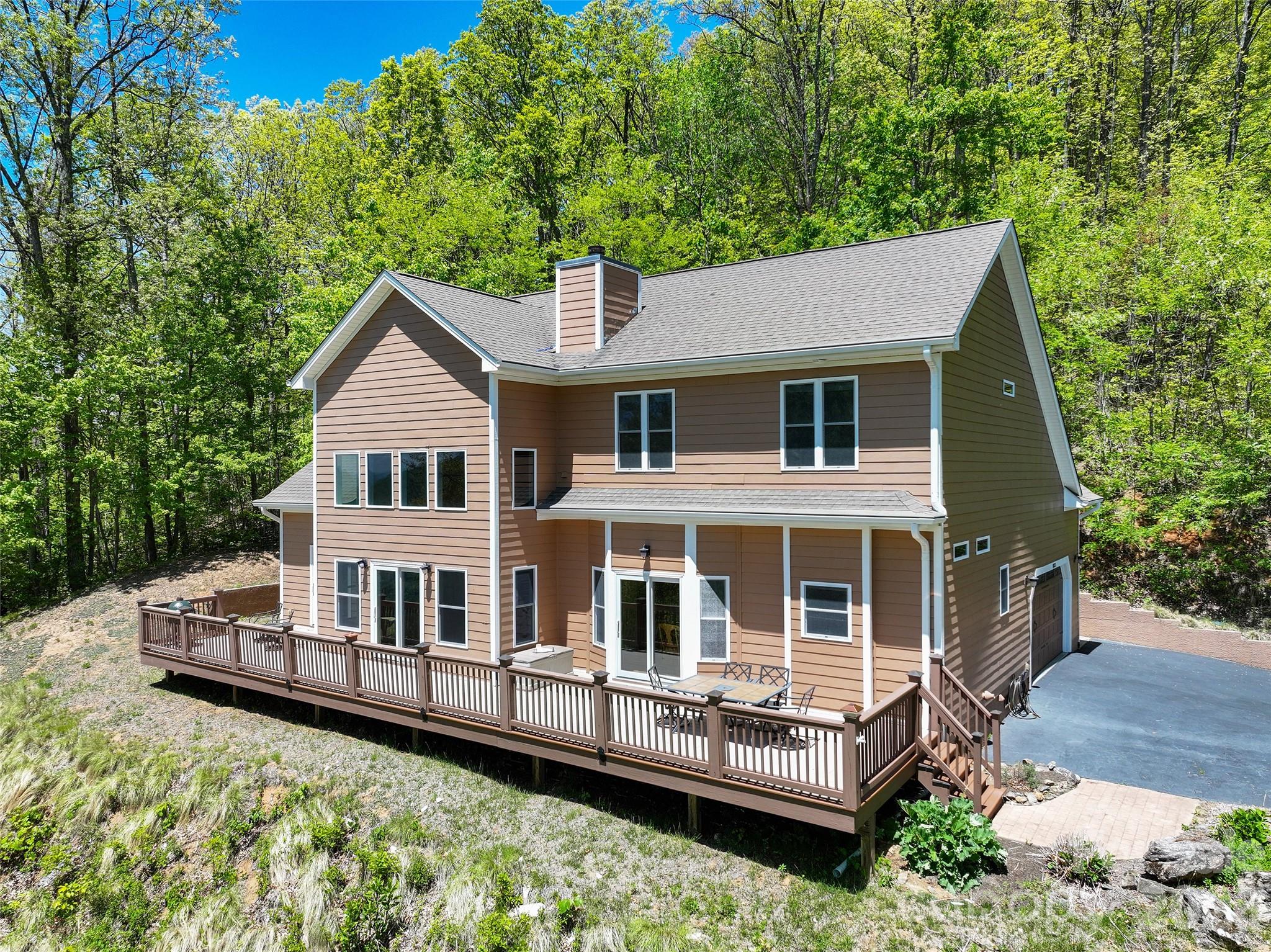 1033 Presidential Drive