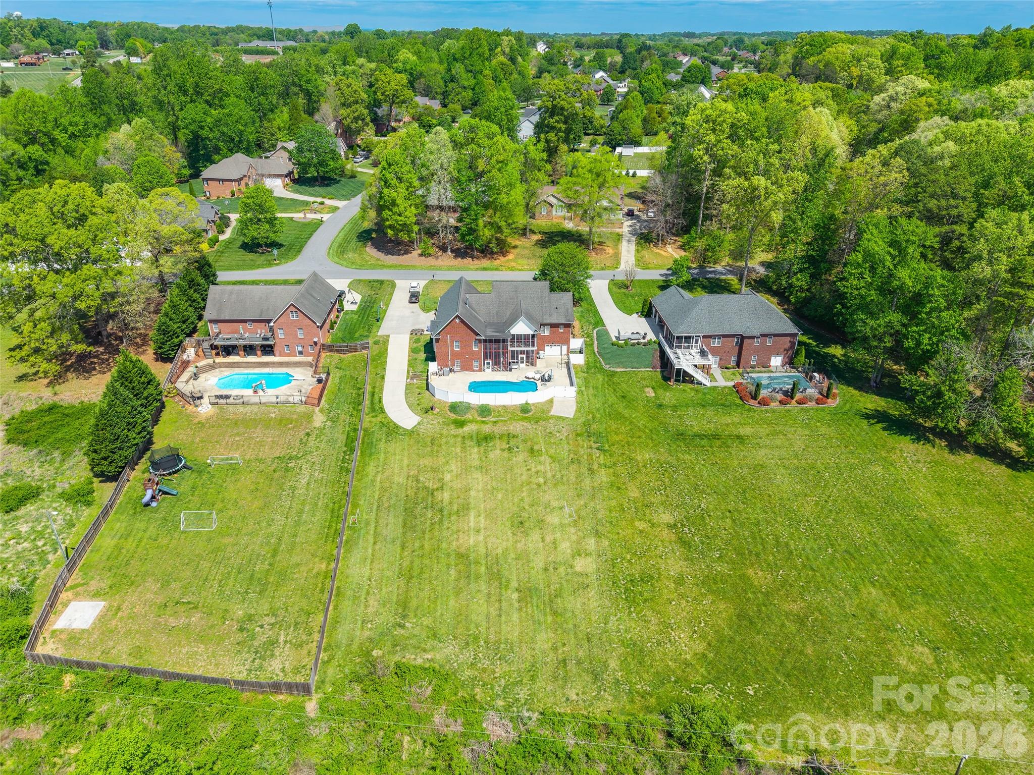 Meadow Oaks - Residential