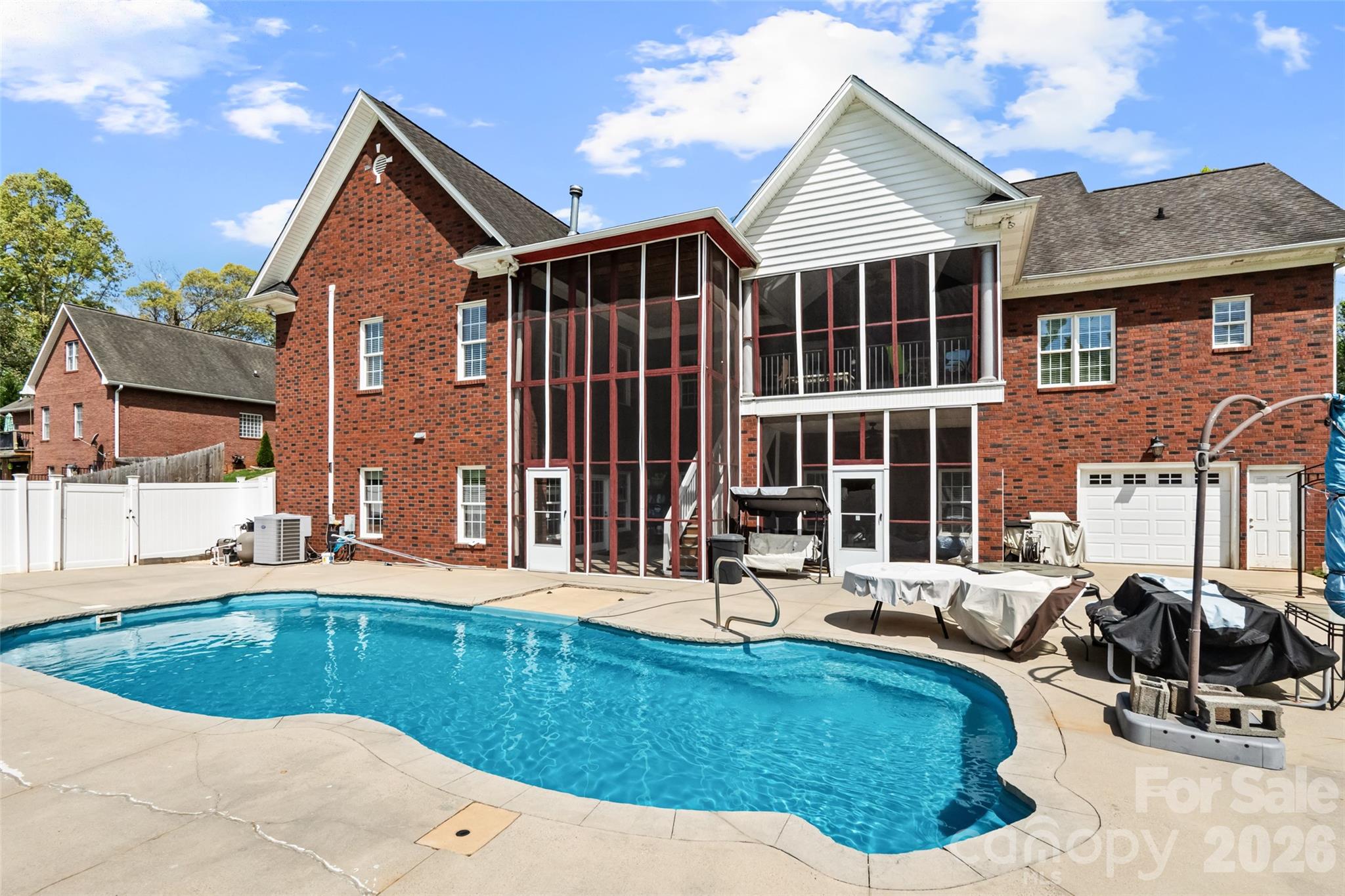 Meadow Oaks - Residential