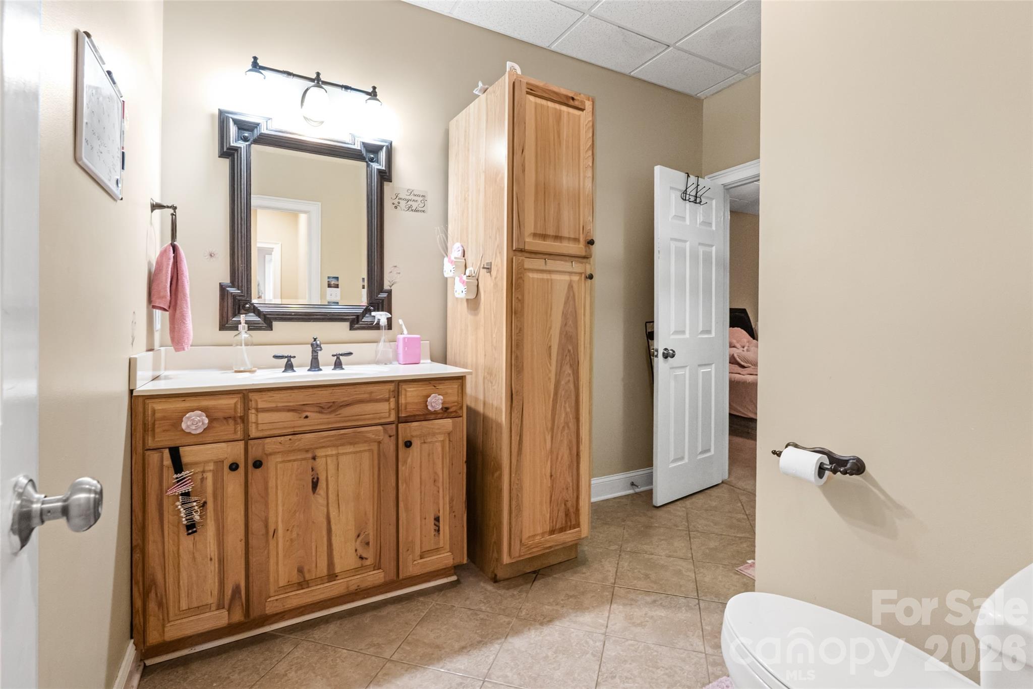 Meadow Oaks - Residential