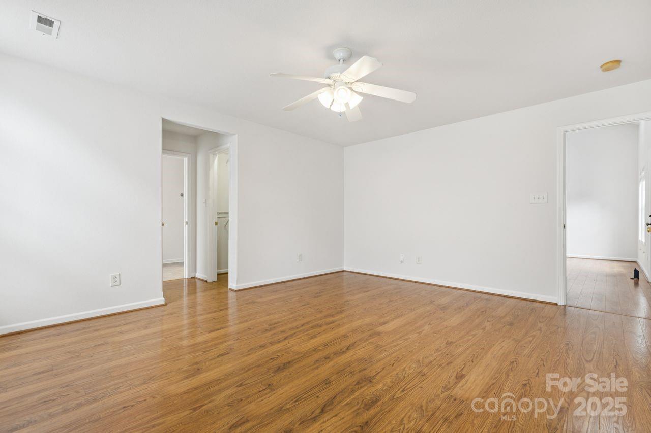 Planters Walk - Residential