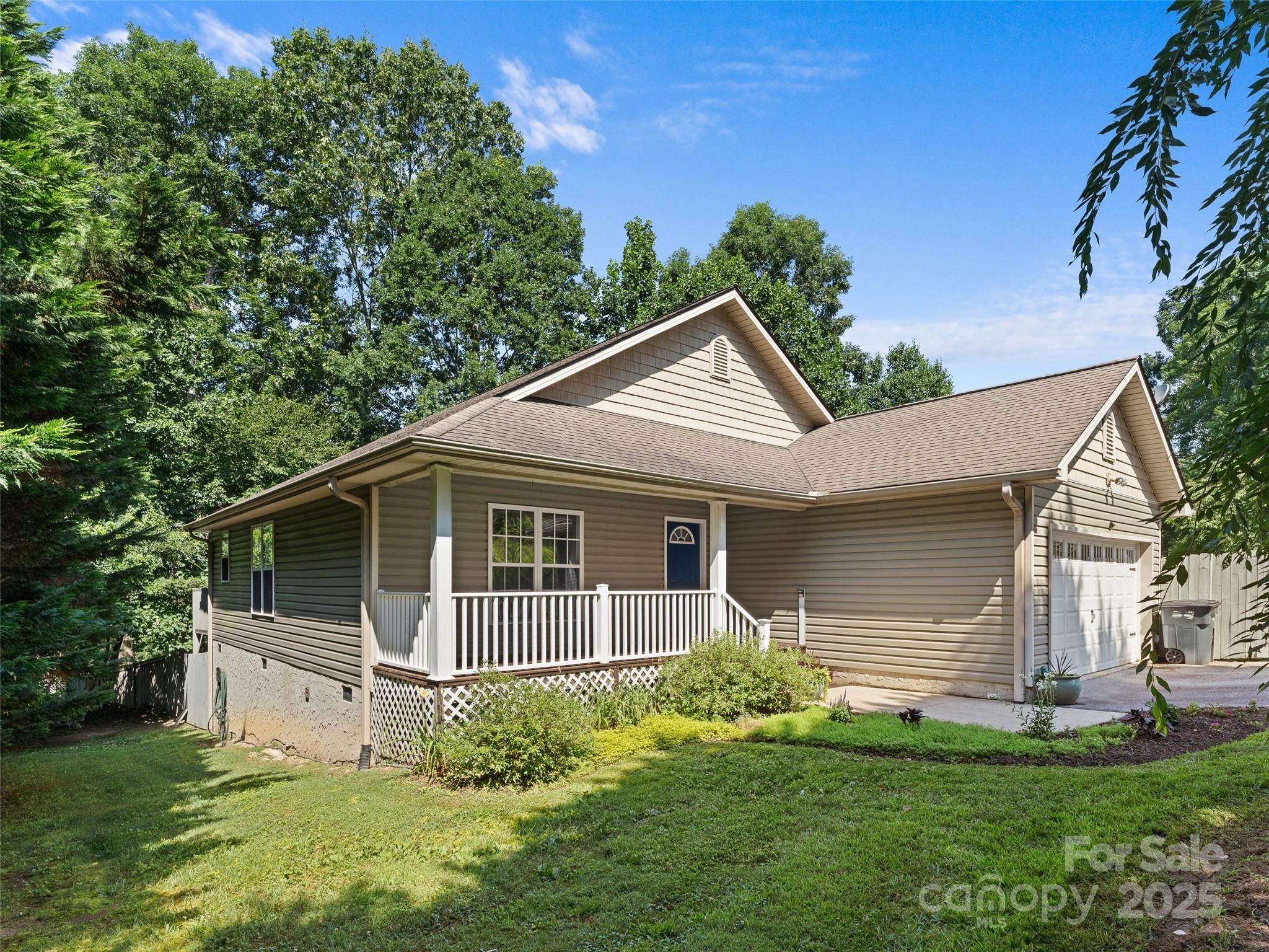 690 Mountain Road