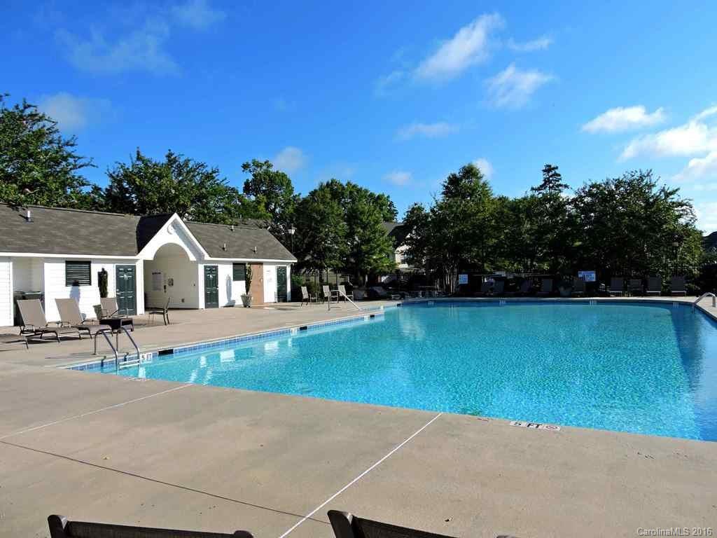 Lexington Commons - Residential