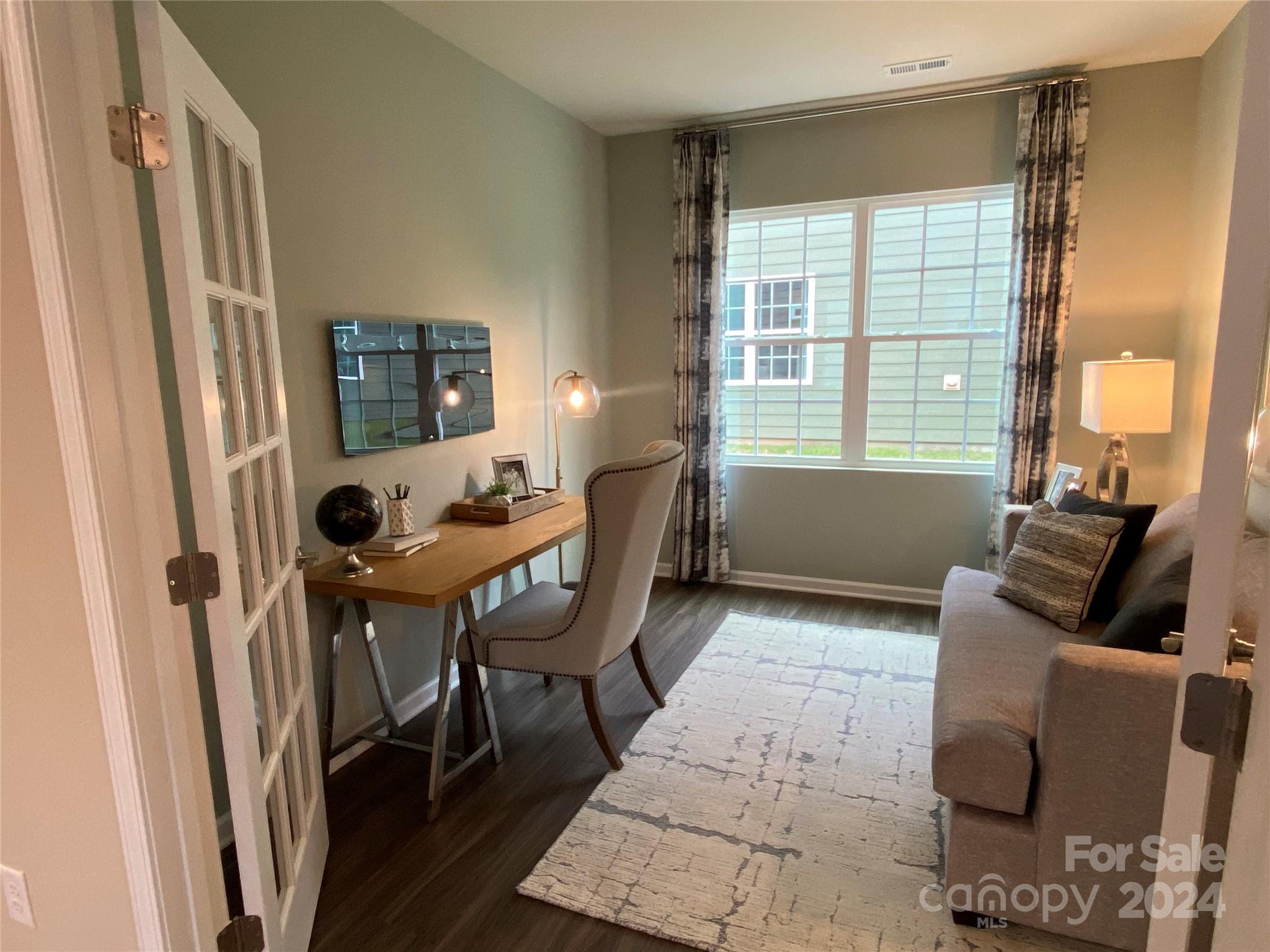 Elizabeth - Residential