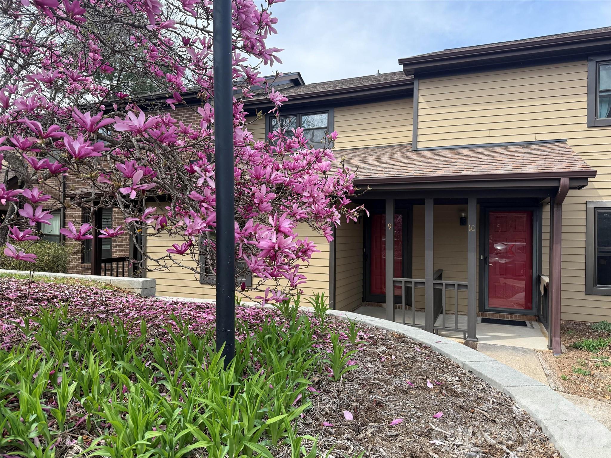 Oak Terrace - Residential