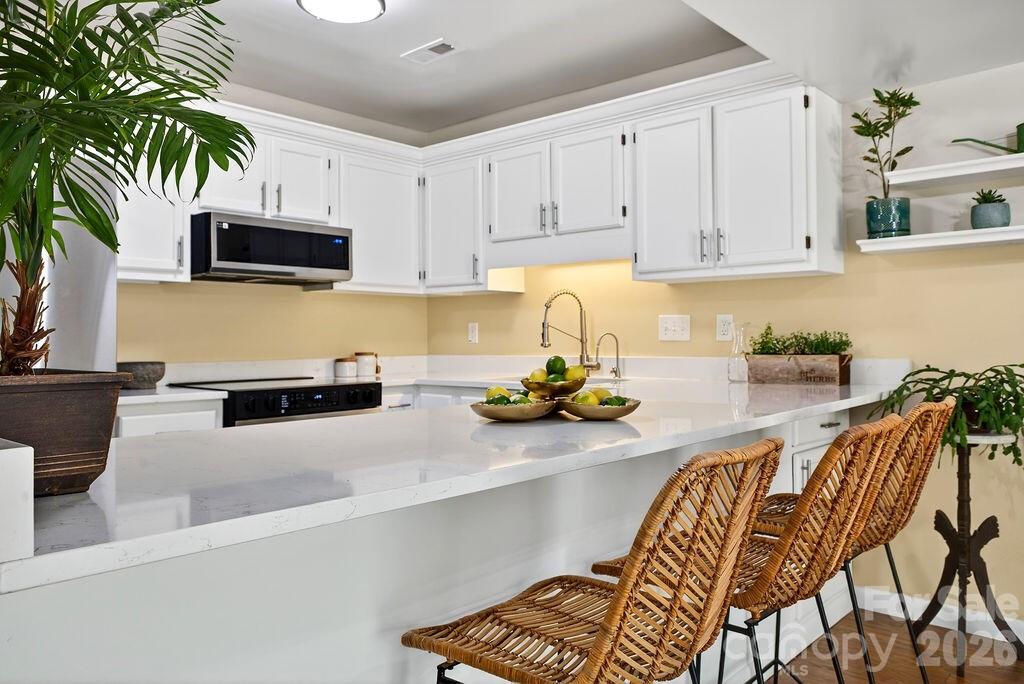 Oak Terrace - Residential