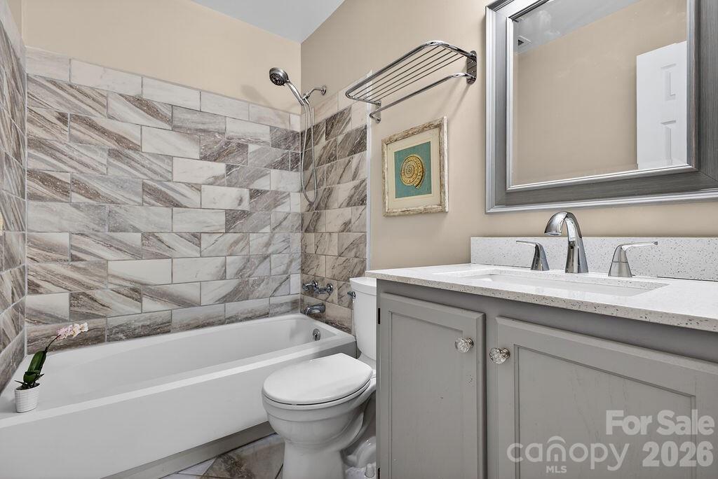 Oak Terrace - Residential