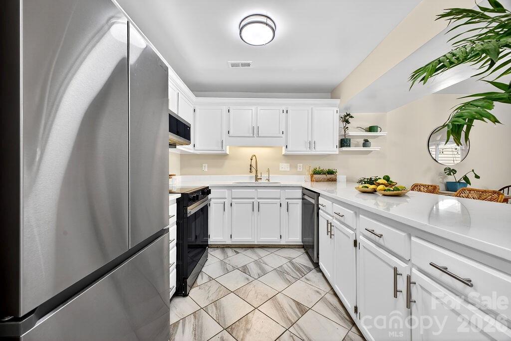 Oak Terrace - Residential