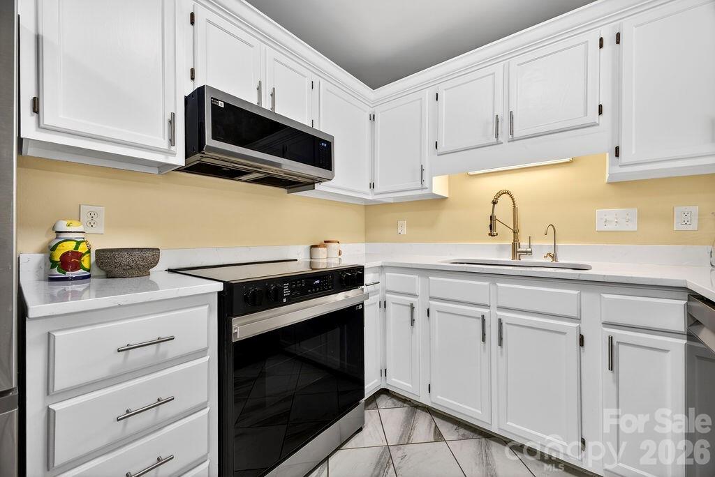 Oak Terrace - Residential