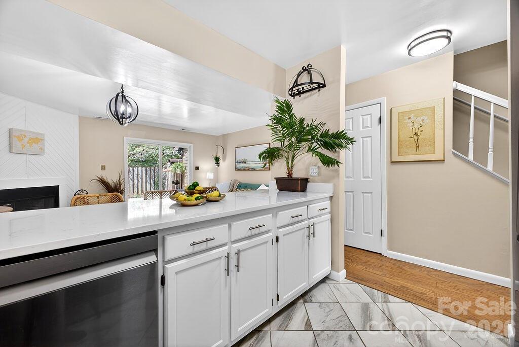 Oak Terrace - Residential