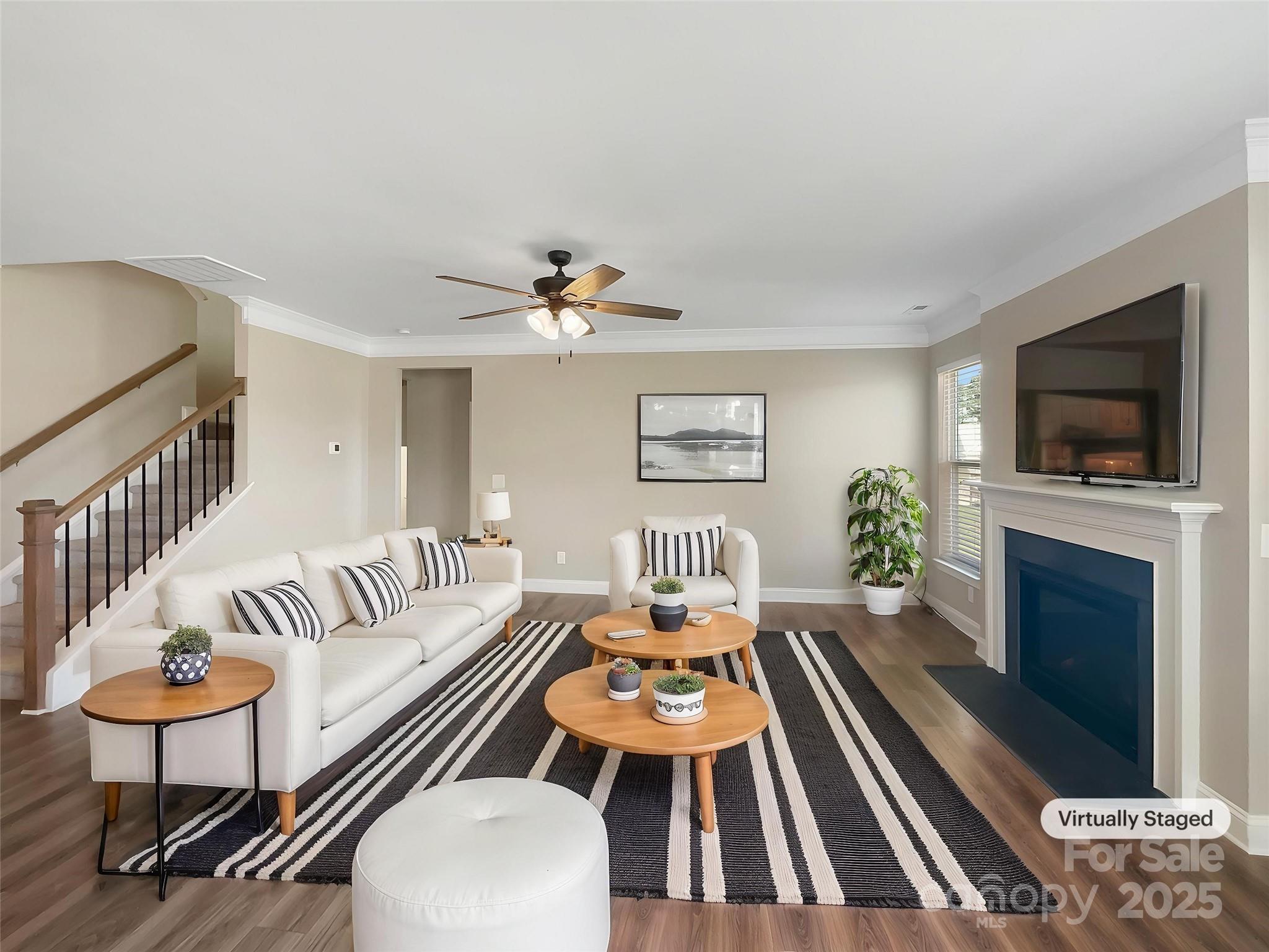 163 W Heart Pine Lane