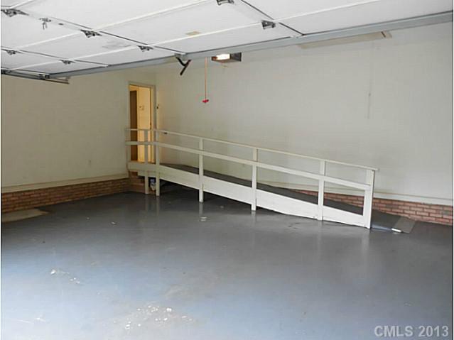 Woodland Hills - Residential