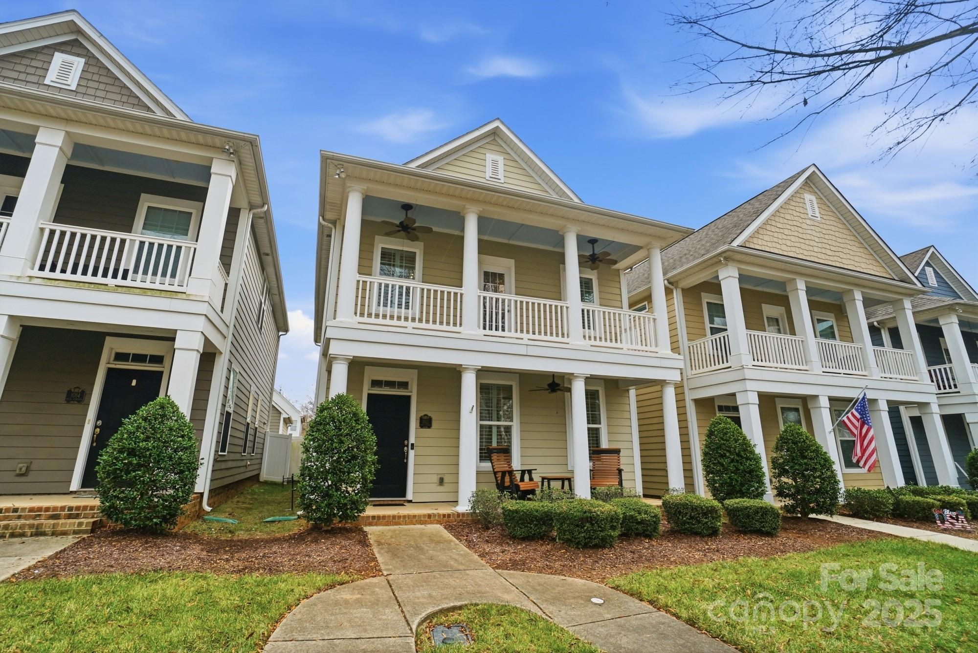 1012 Back Stretch Boulevard