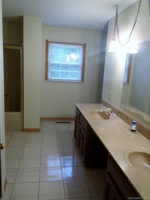 Ashbrook Park - Residential Lease